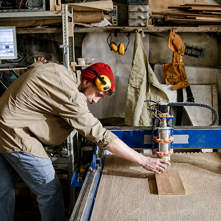 factory-worker-square_COPY